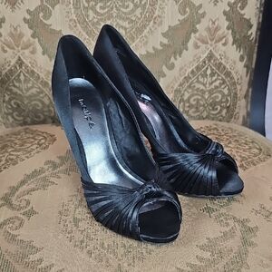Maripe Black High Heel Pumps with Ruched Detail